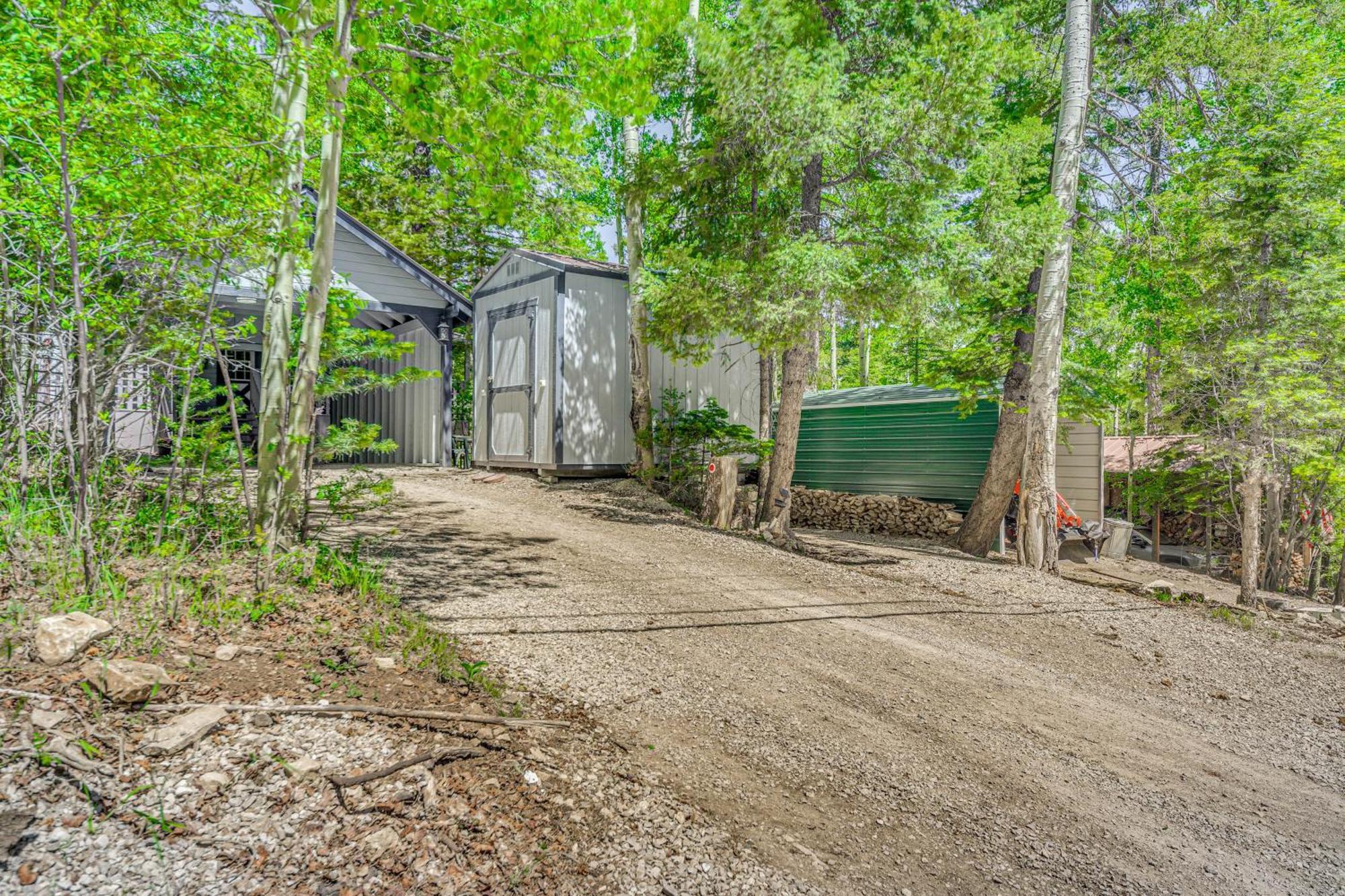 Quaint Cloudcroft Cabin With Stunning Forest Views! Eksteriør bilde